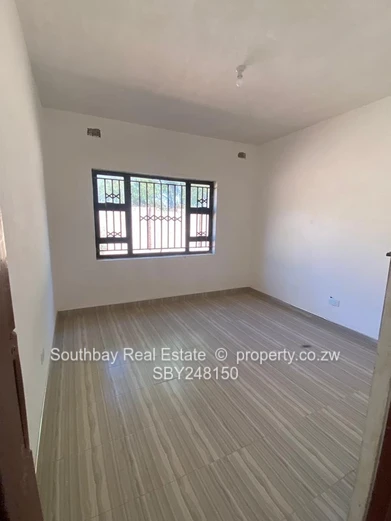 Unlock a solid, high-quality blank canvas  house with serious potential in Philadelphia