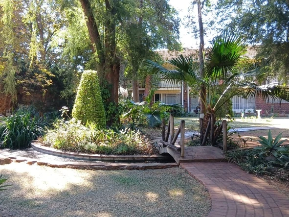 3 Bedroom Flat & Apartment