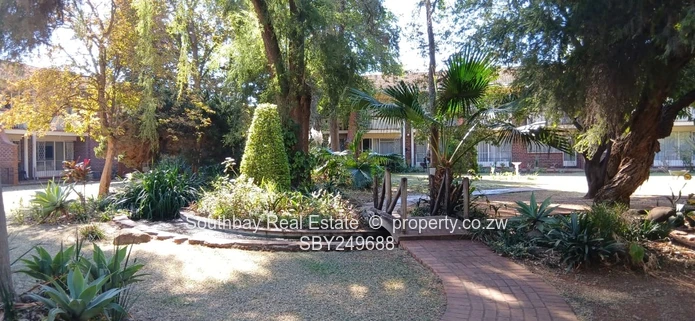 Elegant 3 bedroom Duplex Townhouse (Sole Mandate)