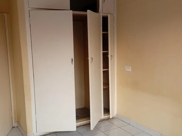 Flat & Apartment