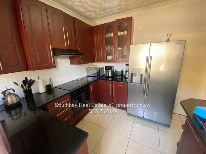 2 Bedroomed Garden Flat To Let