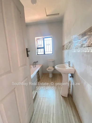 Unlock a solid, high-quality blank canvas  house with serious potential in Philadelphia