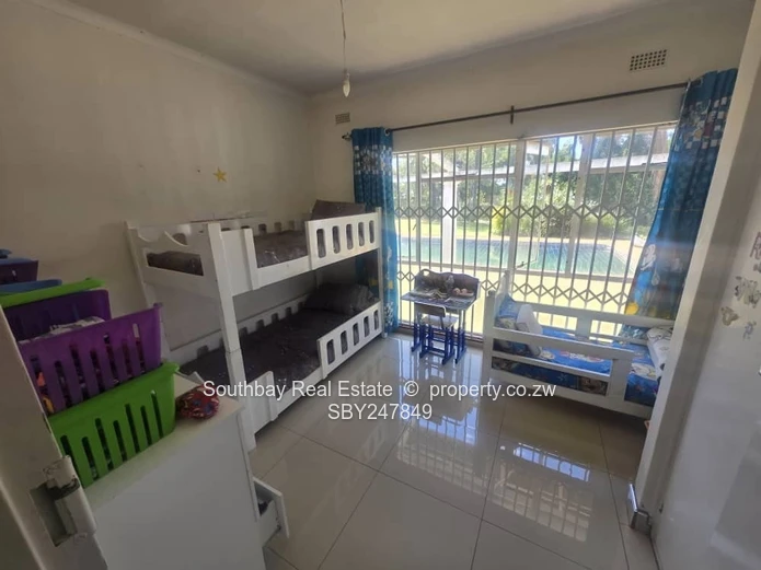 5 bed house to let (Sole Mandate)