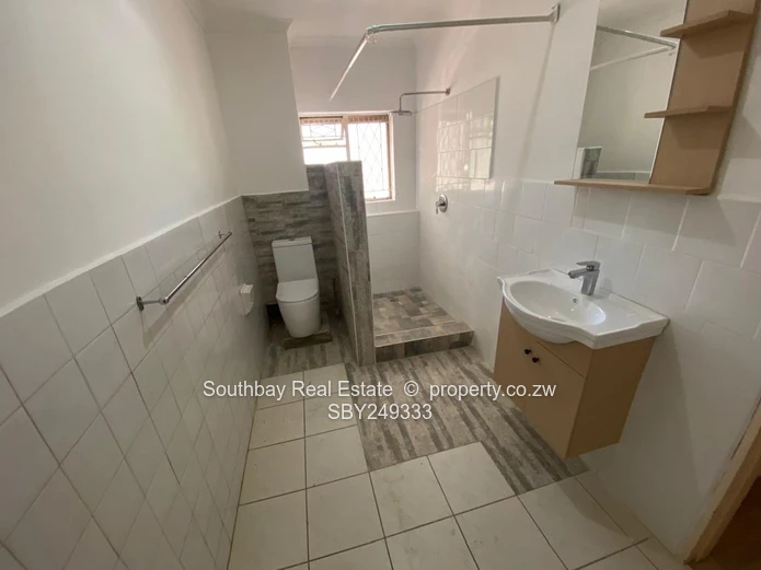 3 bed duplex flat to let in Avenues (Sole Mandate)