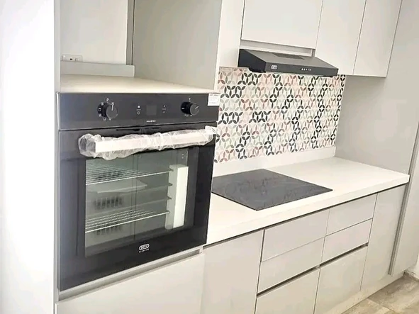 3 Bedroom Flat & Apartment