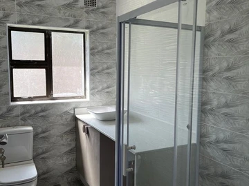 3 Bedroom Garden Flat