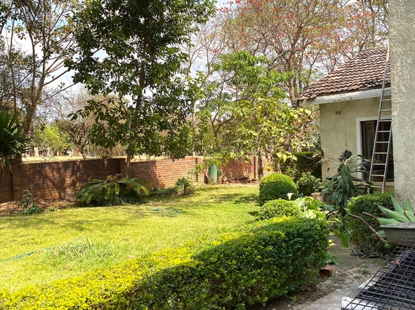 6 Bedroom House