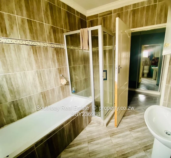 Budiriro Cabs house to let (Sole Mandate)