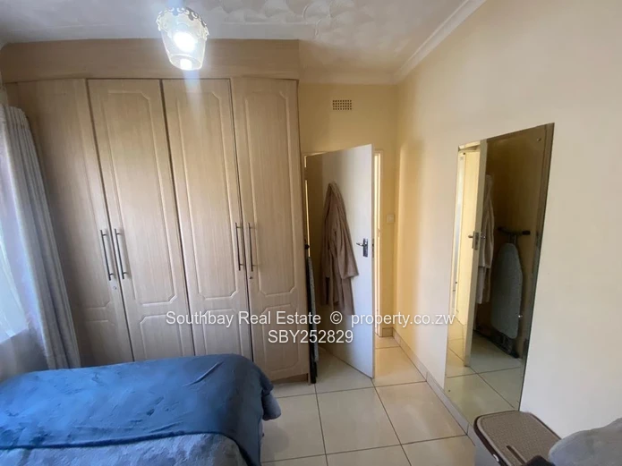 2 Bedroomed Garden Flat To Let