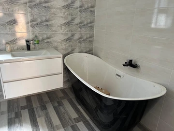 3 Bedroom Garden Flat