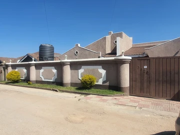 House To Let 