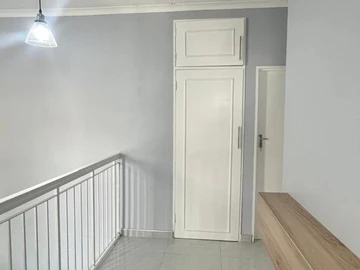 4 Bedroom Garden Flat