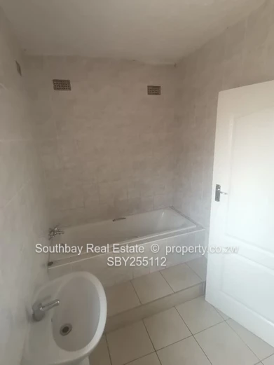 2 Bedroom Cottage to let