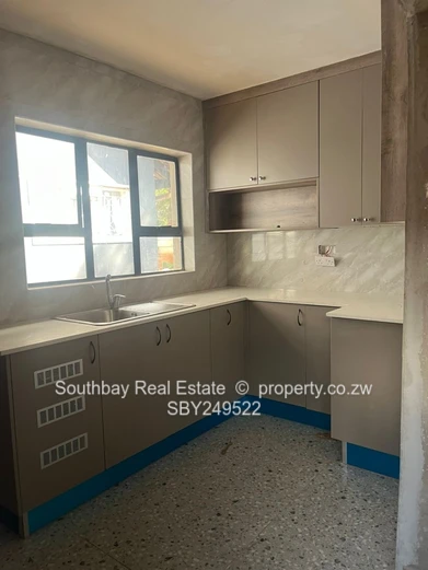 Craneborne House For Sale