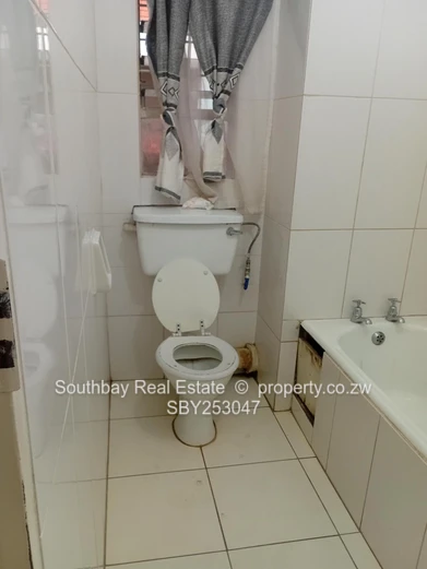 1 bed flat to let in Avenues CBD