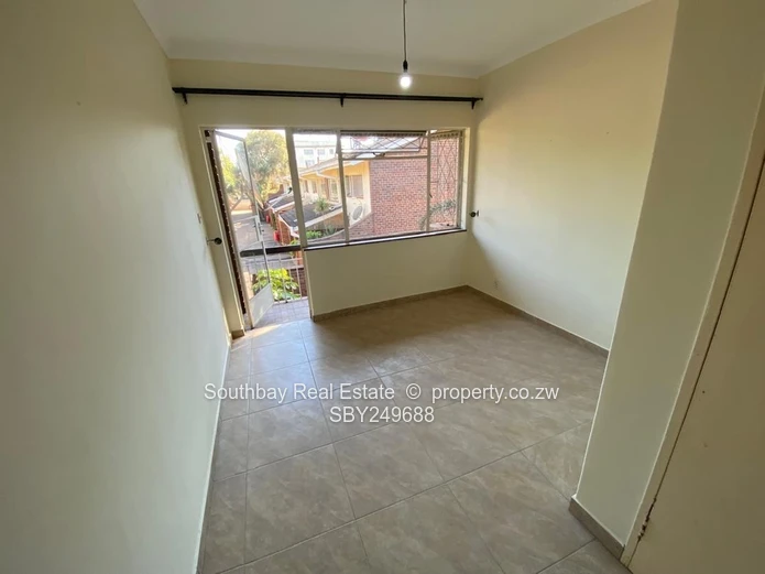 Elegant 3 bedroom Duplex Townhouse (Sole Mandate)