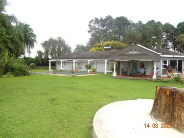 Grange House  to let