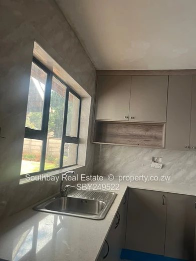 Craneborne House For Sale