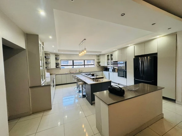4 Bedroom Townhouse Complex