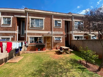 3 Bedroom Garden Flat
