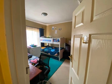 3 Bedroom Garden Flat