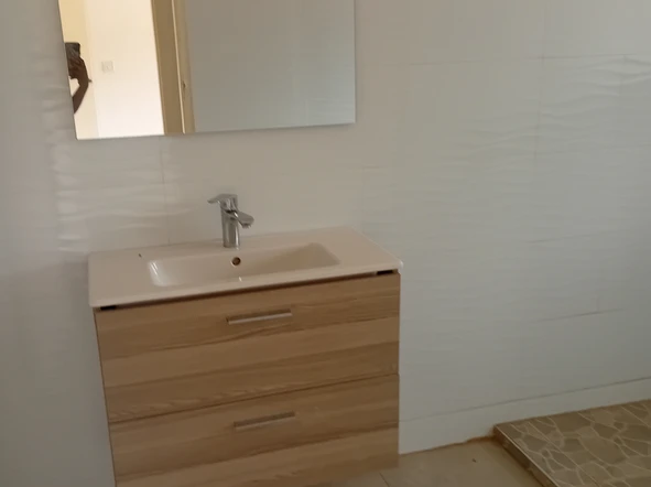 3 Bedroom Flat & Apartment