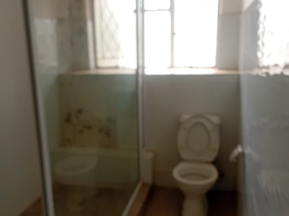 3 Bedroom Flat & Apartment